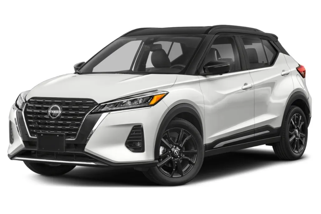 2022 Nissan Kicks SR photo 1