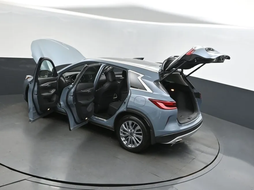 2024 Infiniti QX50 Luxe photo 1