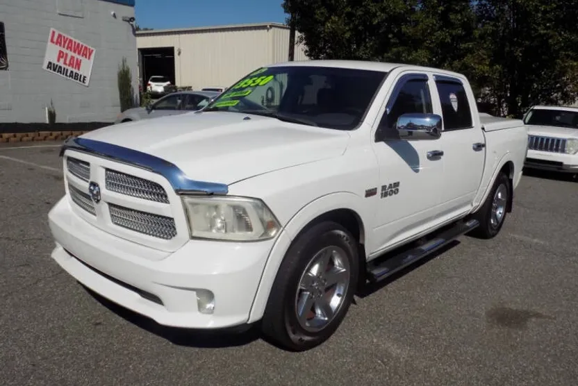2015 Ram 1500 Tradesman photo 1