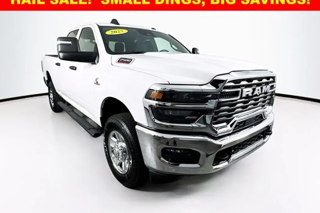2025 Ram 2500 Tradesman photo 1