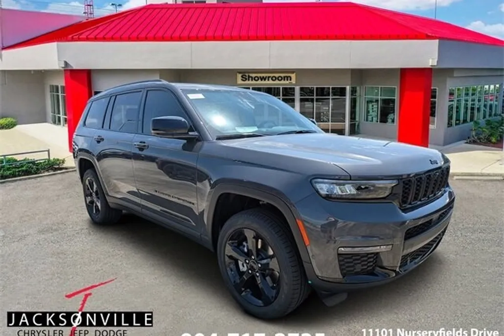 2025 Jeep Grand Cherokee Limited photo 1