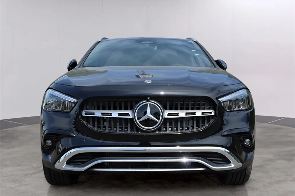 2026 Mercedes Benz GLA 250 4MATIC photo 1