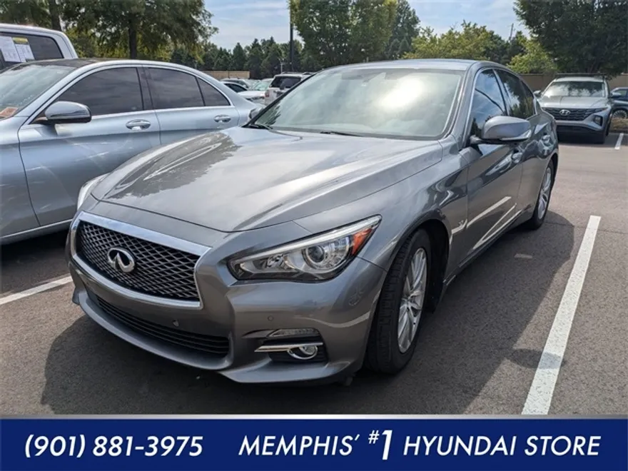 2015 Infiniti Q50 Premium photo 1