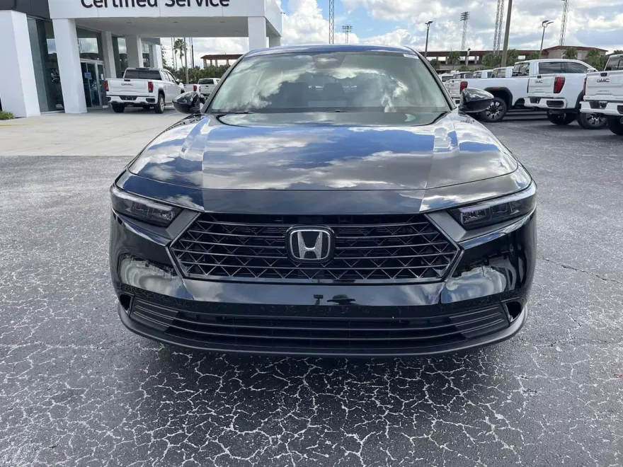 2025 Honda Accord SE photo 1