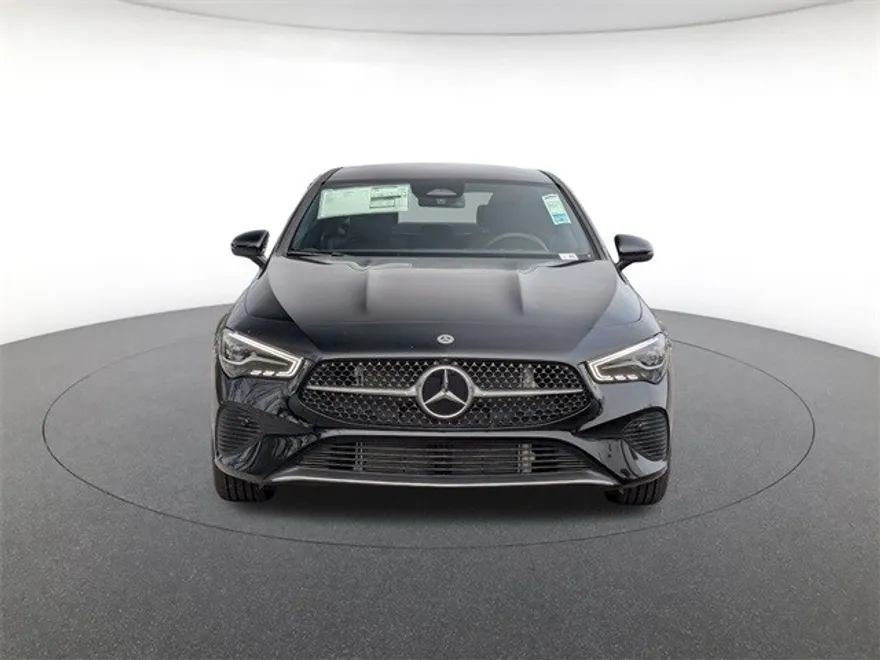 2025 Mercedes Benz CLA 250 4MATIC photo 1