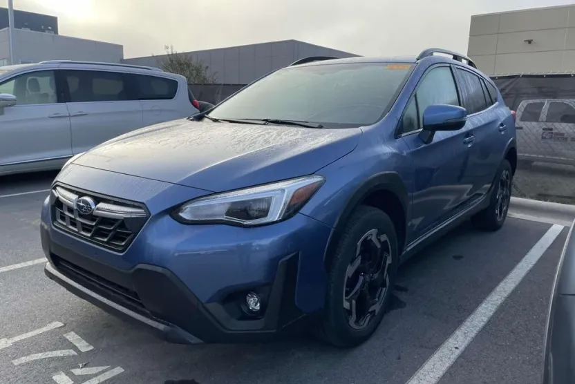 2023 Subaru Crosstrek Limited photo 1