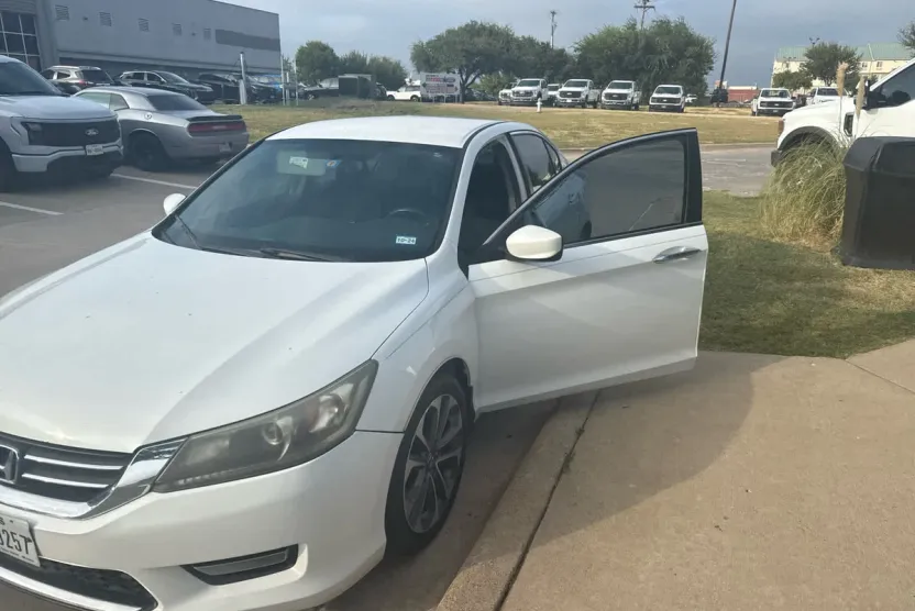 2015 Honda Accord Sport photo 1