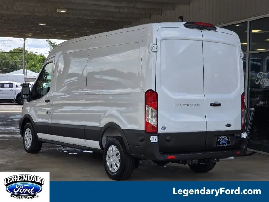 2025 Ford Transit photo 1
