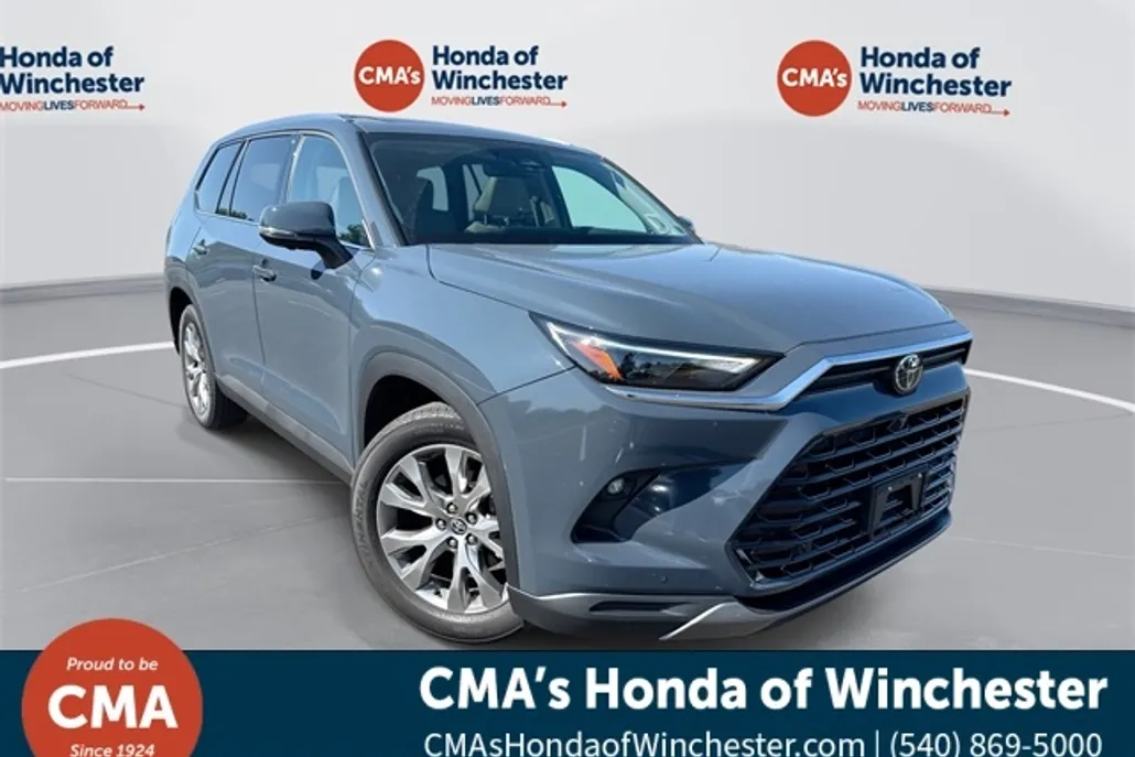 2024 Toyota Grand Highlander Limited photo 1