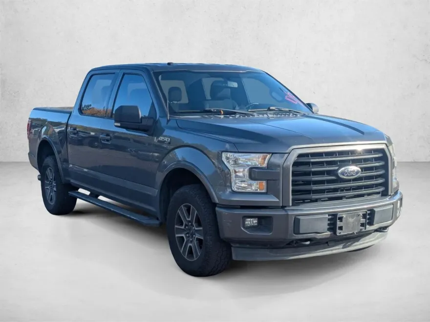 2016 Ford F-150 XLT photo 1