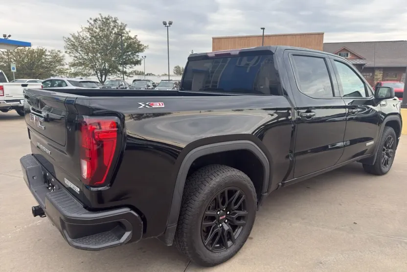 2022 Gmc Sierra 1500 Elevation photo 1