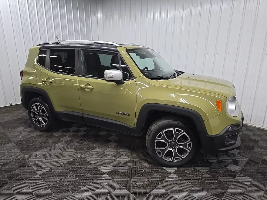 2015 Jeep Renegade Limited photo 1