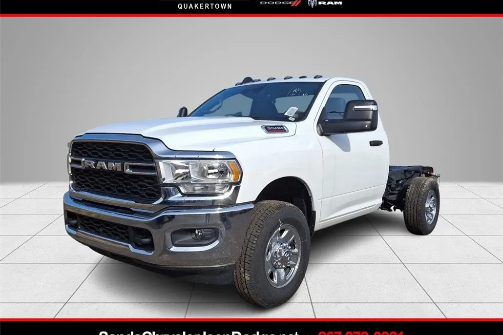 2024 Ram 3500 Tradesman photo 1