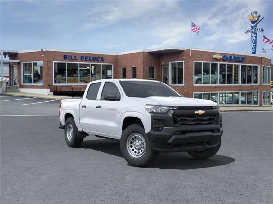 2025 Chevrolet Colorado LT photo 1