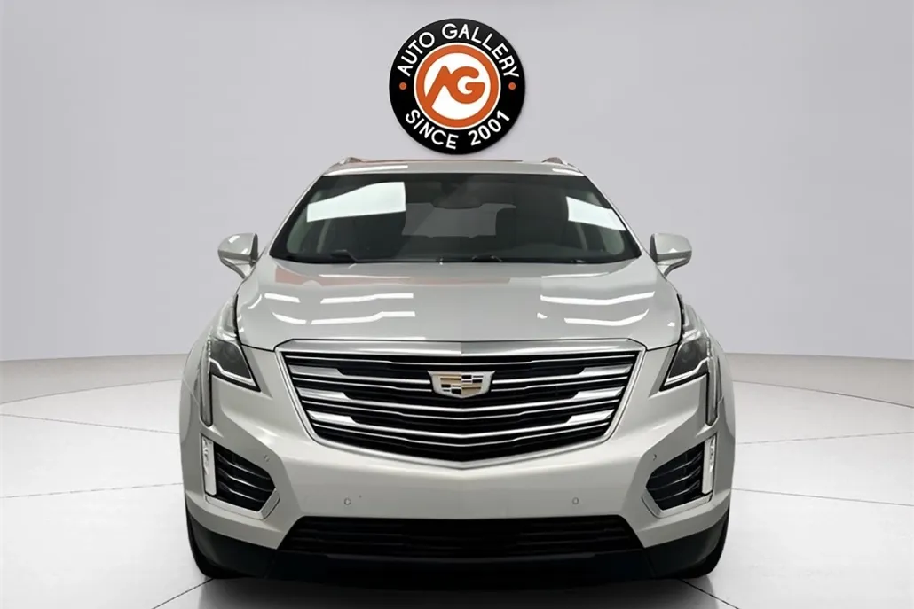 2019 Cadillac XT5 Premium Luxury photo 1