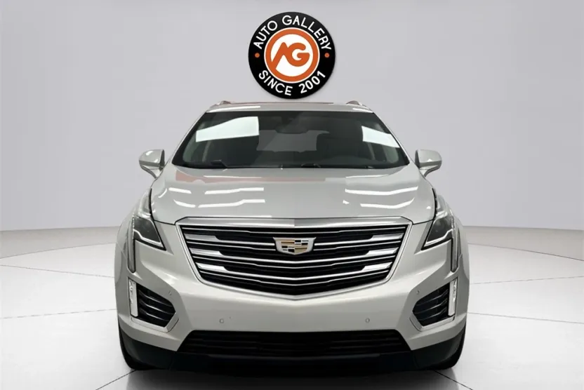 2019 Cadillac XT5 Premium Luxury photo 1