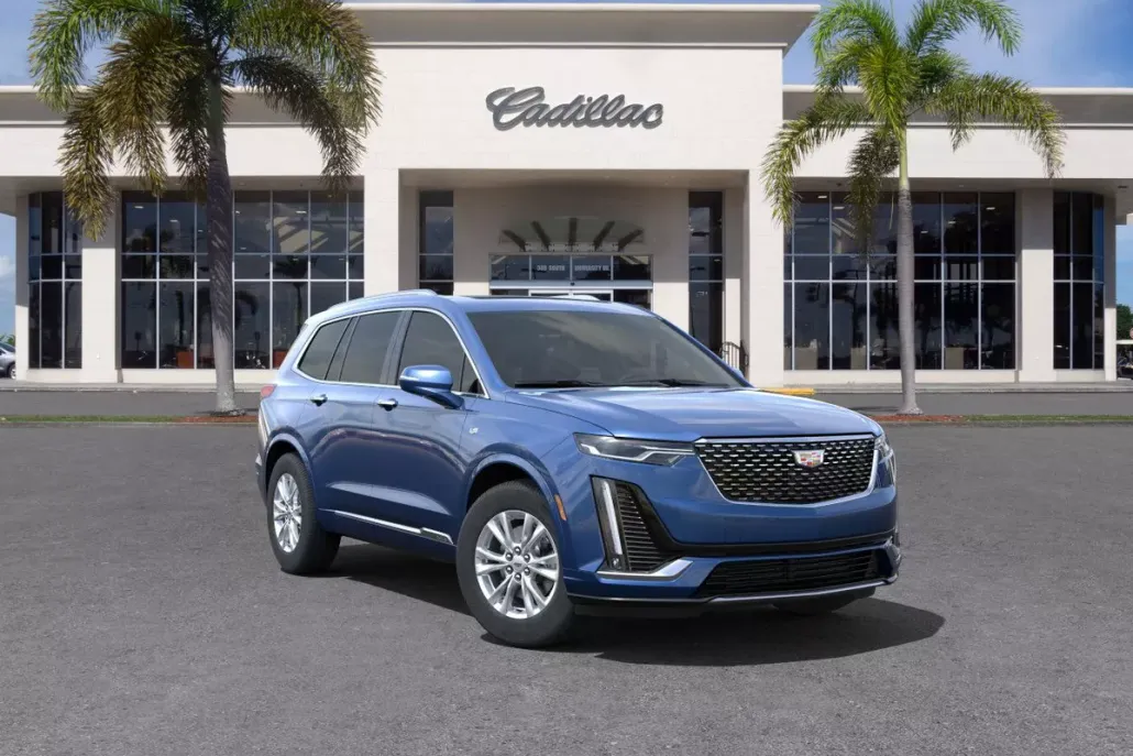 2025 Cadillac XT6 Luxury photo 1