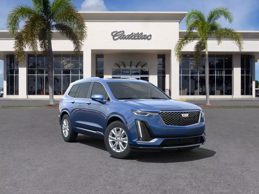 2025 Cadillac XT6 Luxury photo 1