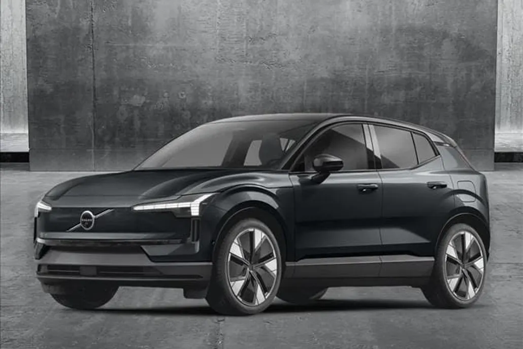 2025 Volvo EX30 Plus photo 1