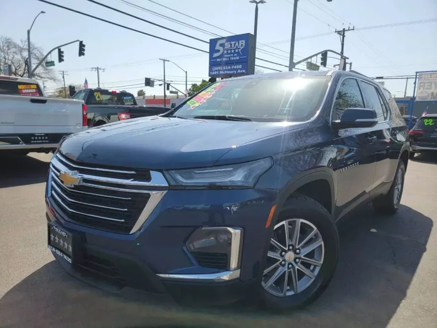 2023 Chevrolet Traverse photo 1