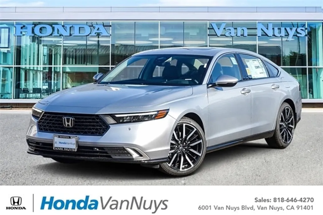 2025 Honda Accord Hybrid Touring photo 1