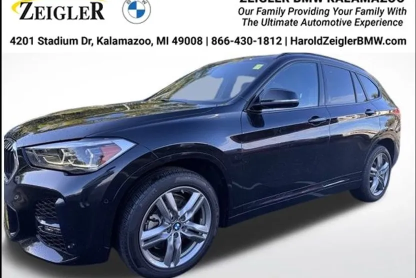 2022 Bmw X1 XDrive28i photo 1