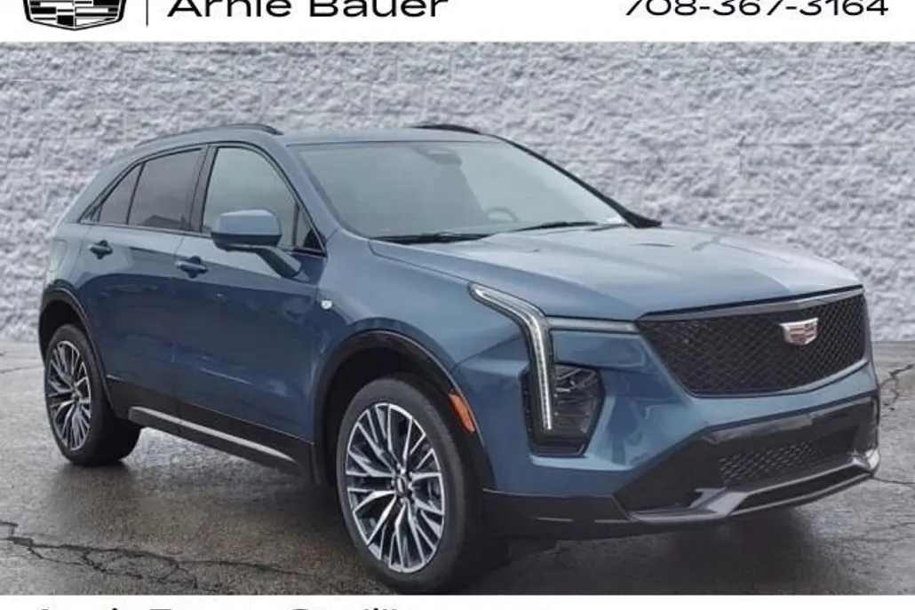 2025 Cadillac XT4 Sport photo 1