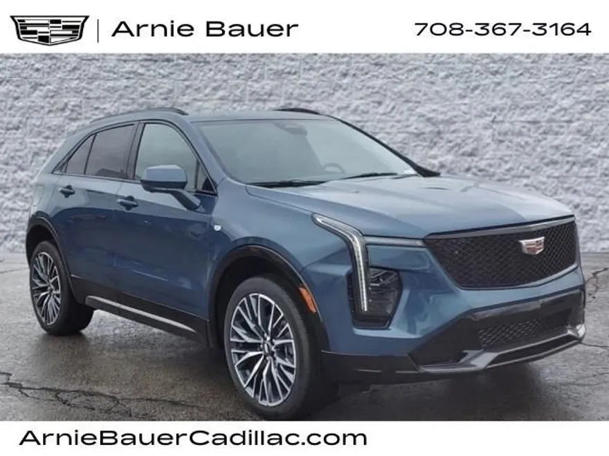2025 Cadillac XT4 Sport photo 1