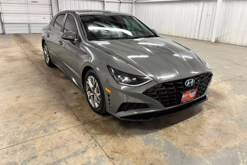2021 Hyundai Sonata SEL photo 1