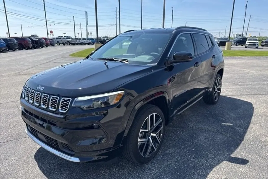 2025 Jeep Compass Limited photo 1