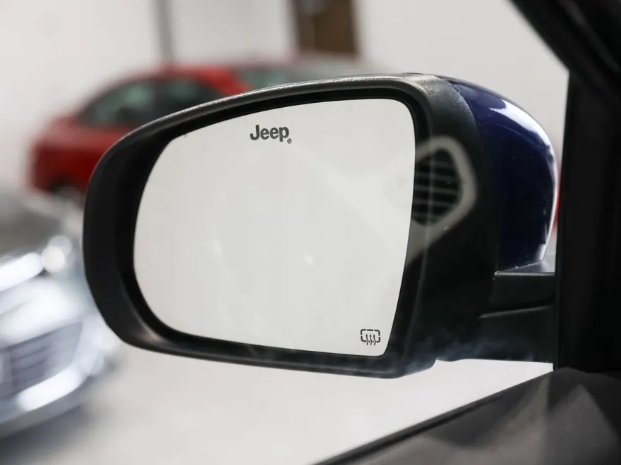 2019 Jeep Compass Latitude photo 17