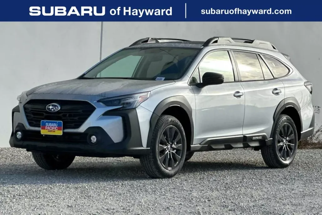 2025 Subaru Outback Onyx Edition photo 1