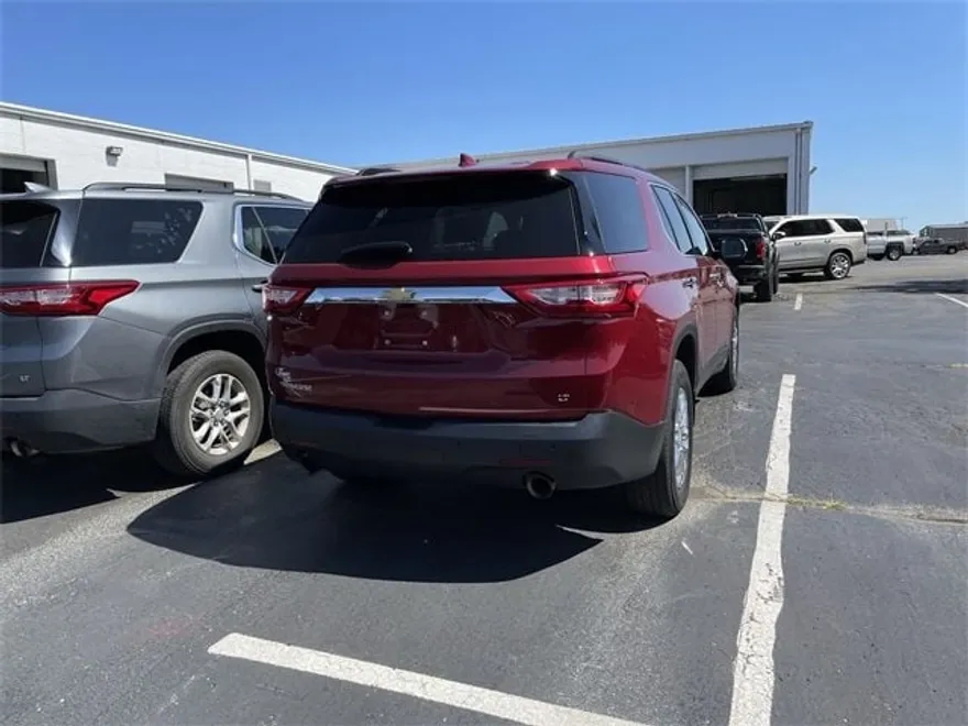 2020 Chevrolet Traverse Cloth photo 1