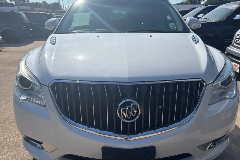 2017 Buick Enclave Premium photo 1