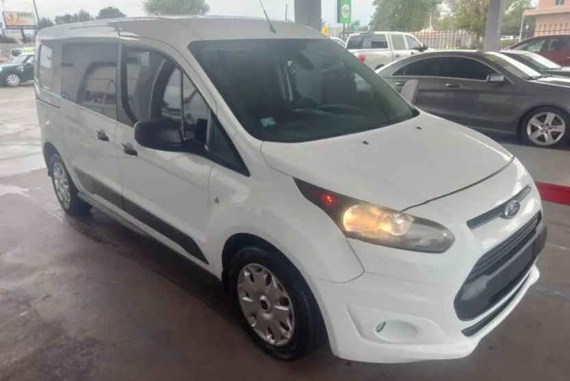 2015 Ford Transit Connect XLT photo 1