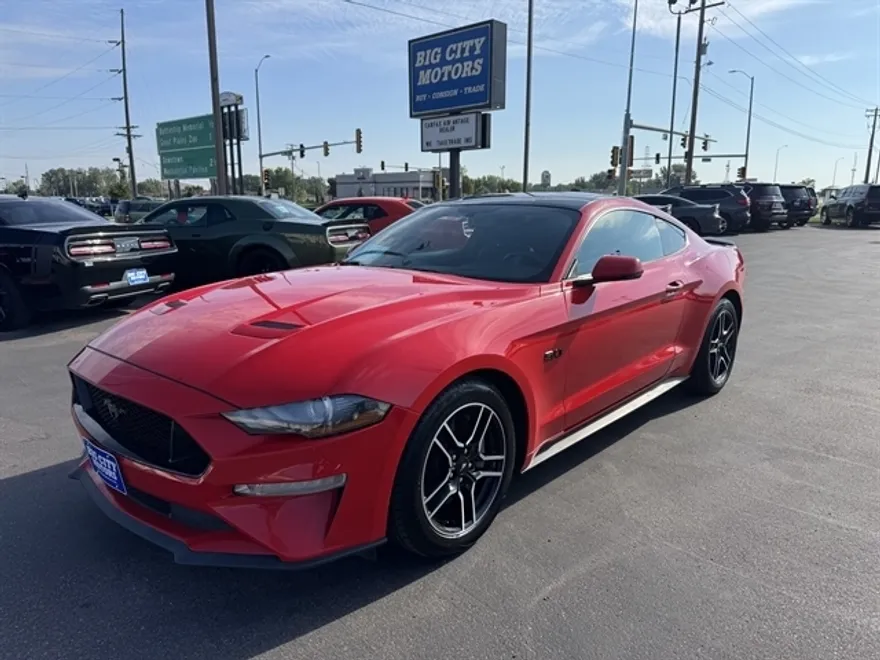 2020 Ford Mustang GT Premium photo 1