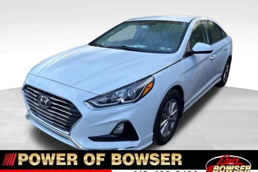 2019 Hyundai Sonata SE photo 1