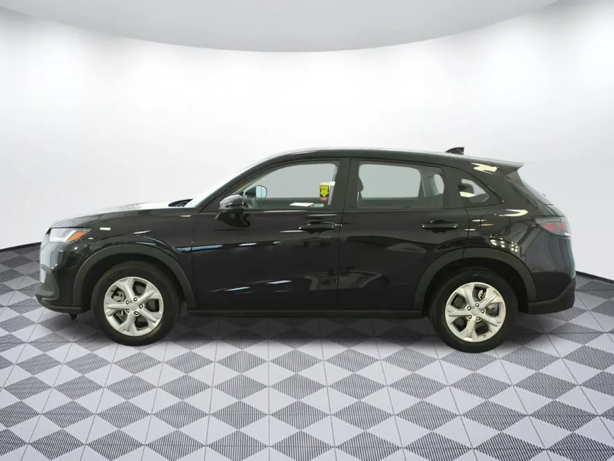 2023 Honda HR-V LX photo 1