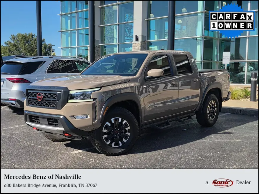 2022 Nissan Frontier PRO-4X photo 1