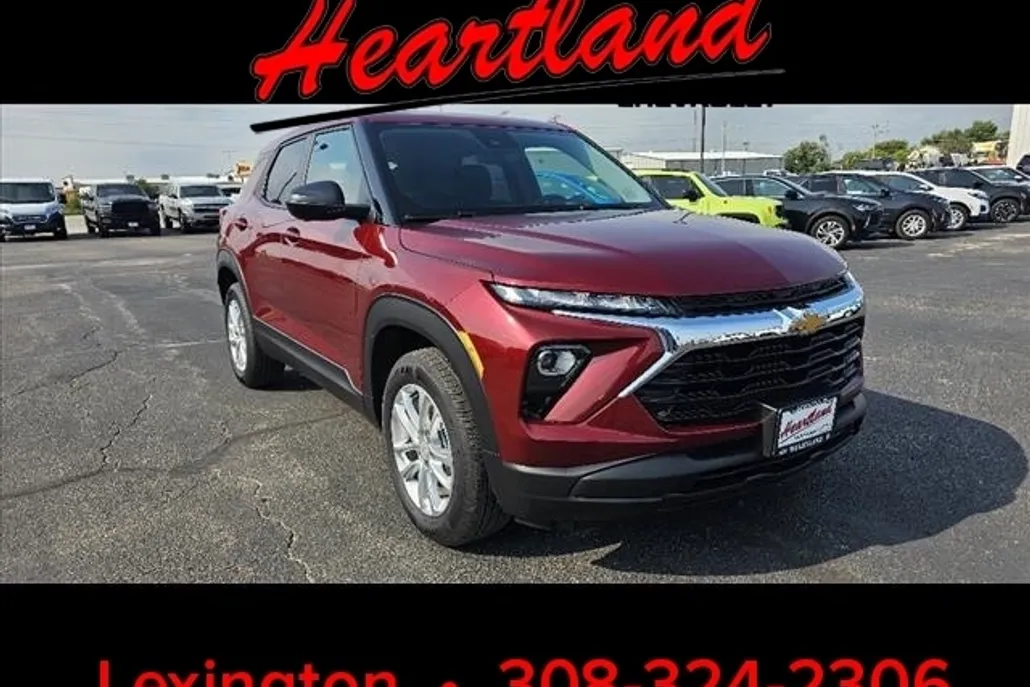 2025 Chevrolet Trailblazer LS photo 1