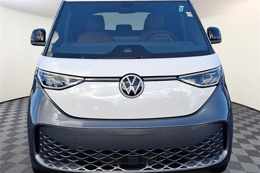 2025 Volkswagen ID. Buzz Pro S photo 1
