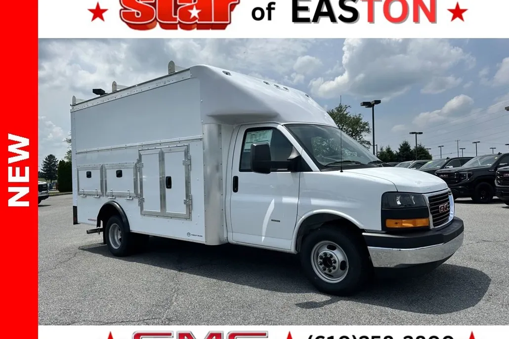 2025 Gmc Savana Cutaway 3500 photo 1