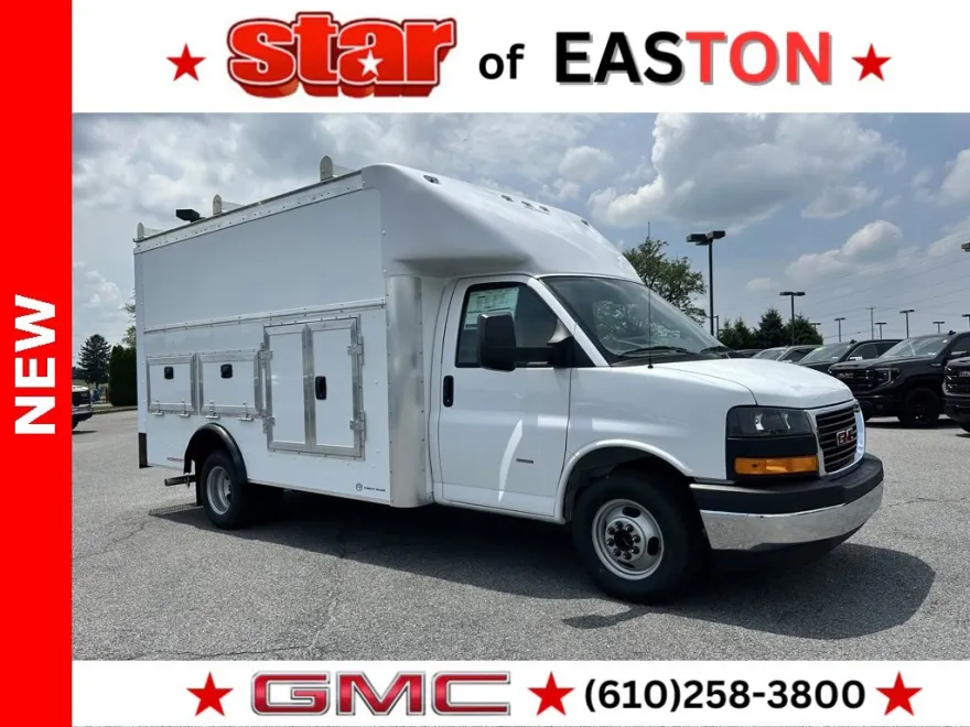 2025 Gmc Savana Cutaway 3500 photo 1