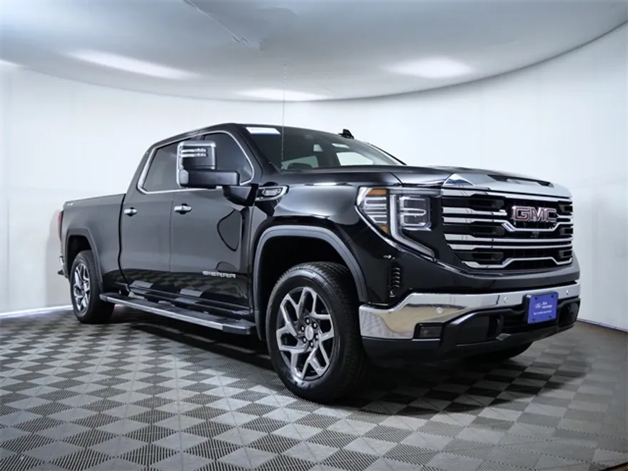 2024 Gmc Sierra 1500 SLT photo 1