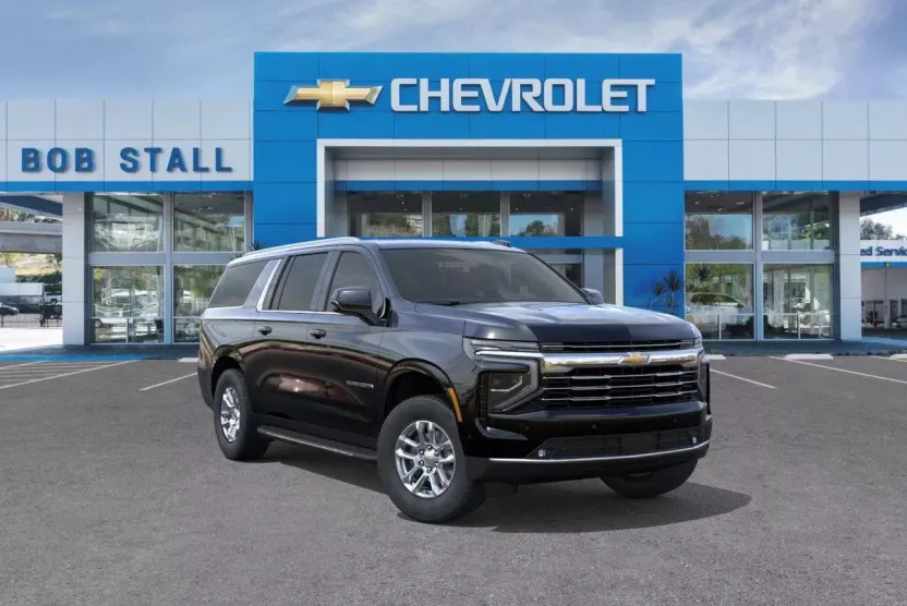2026 Chevrolet Suburban LT photo 1