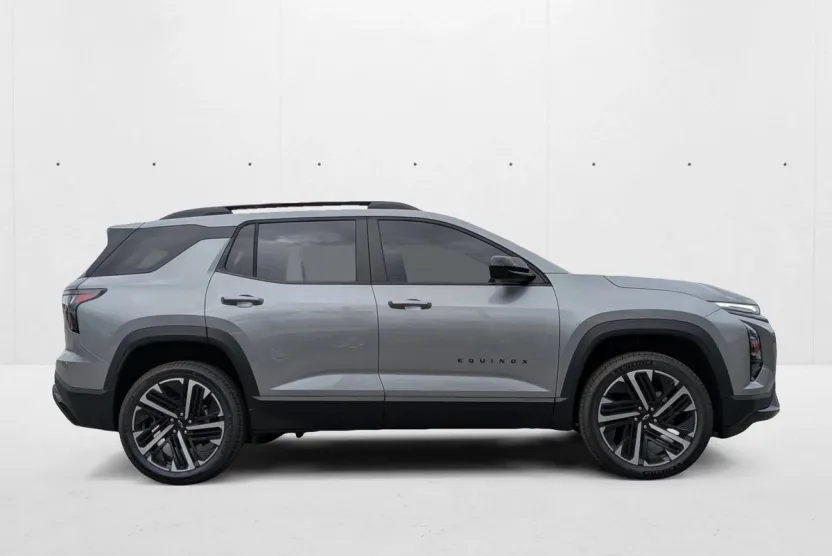 2026 Chevrolet Equinox RS photo 1
