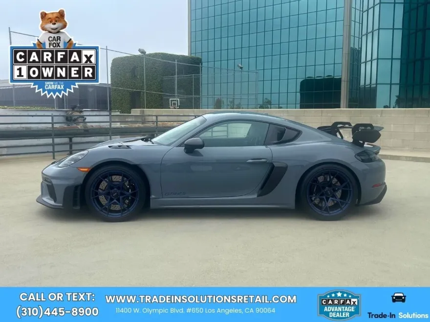 2025 Porsche Cayman GT4 RS photo 1