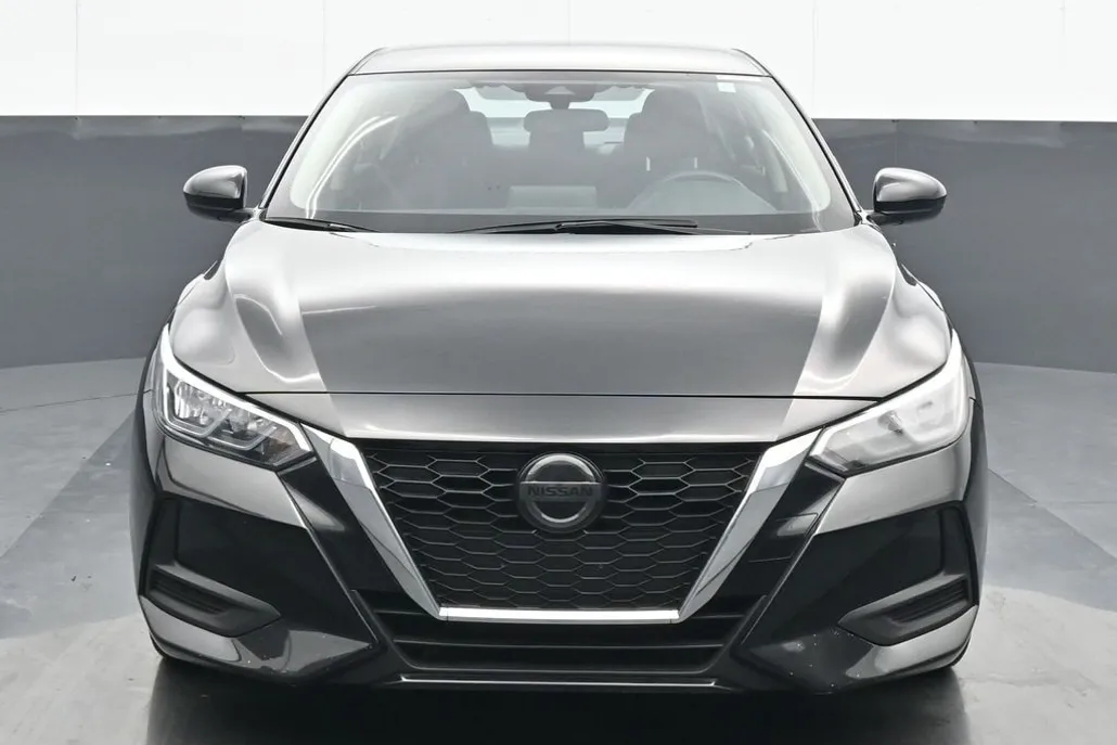 2023 Nissan Sentra SV photo 1