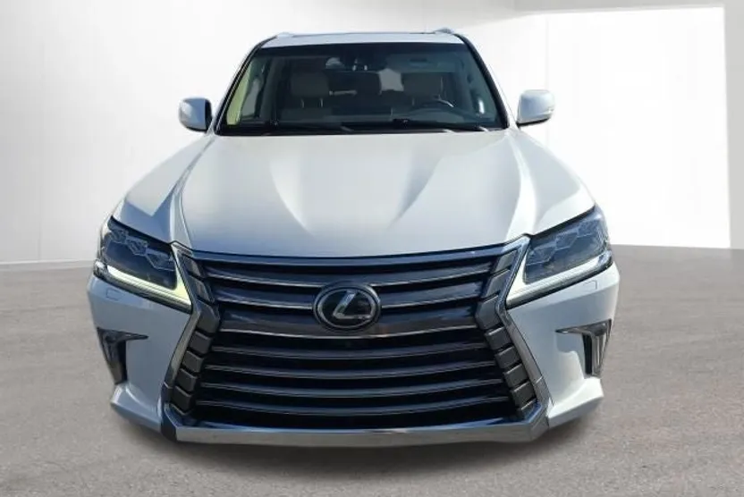2019 Lexus LX 570 photo 1