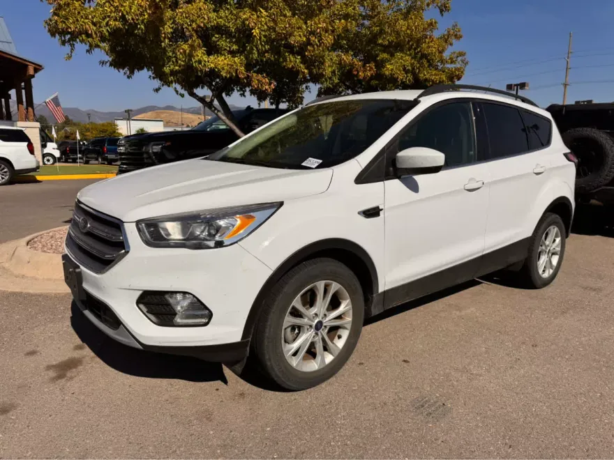 2017 Ford Escape SE photo 1